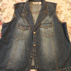 Dress Barn brand size 2X jean vest distressed denim